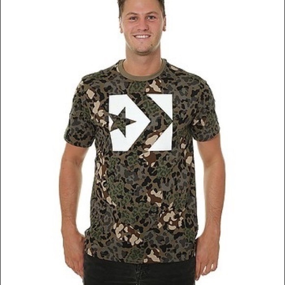 Converse Chevron Logo Camo Short Sleeve Tee Size: L - Picture 1 of 8